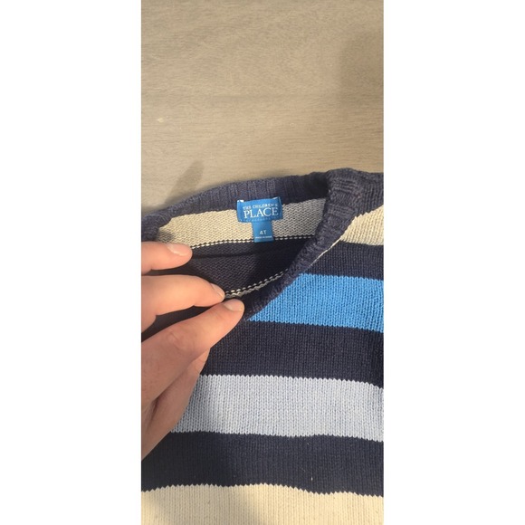 Children's Place Matching Sweater, Hat And Mittens Set Size 4t - Picture 4 of 10